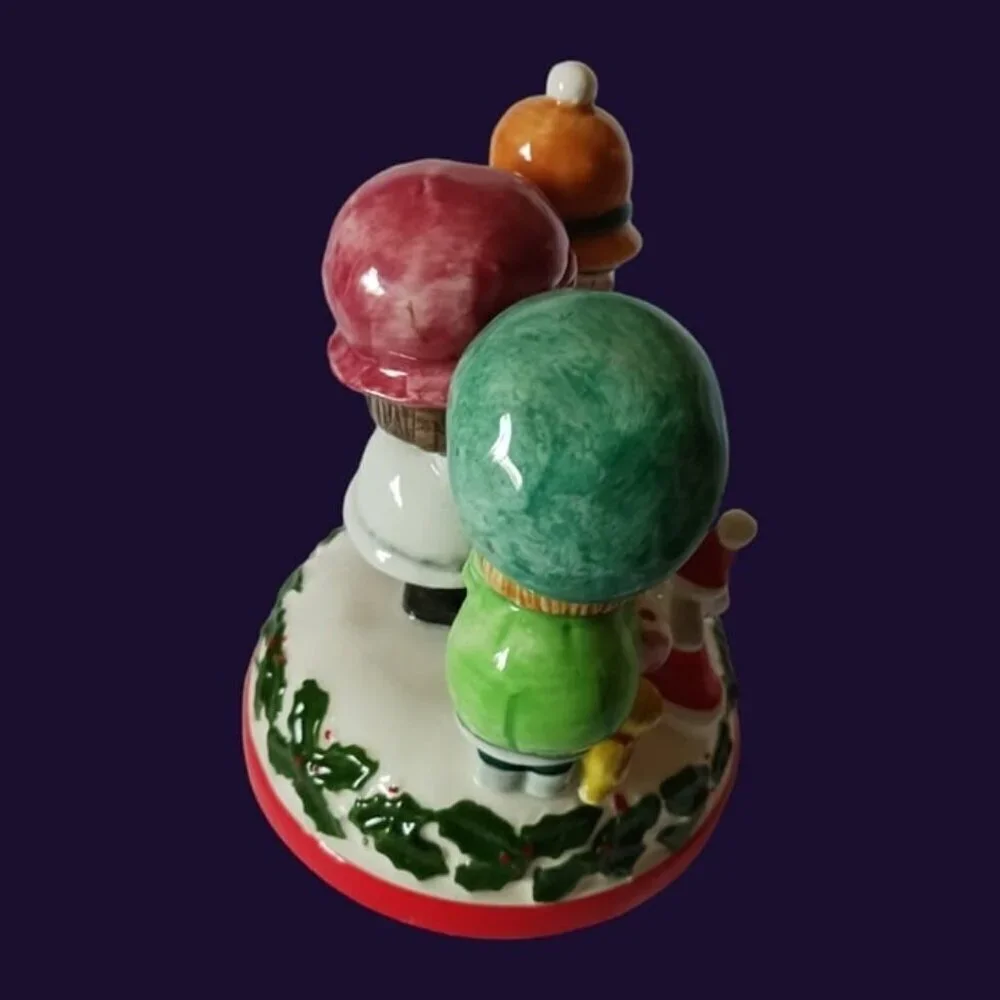 Schmid christmas japan kids with cat and dog music box rotating